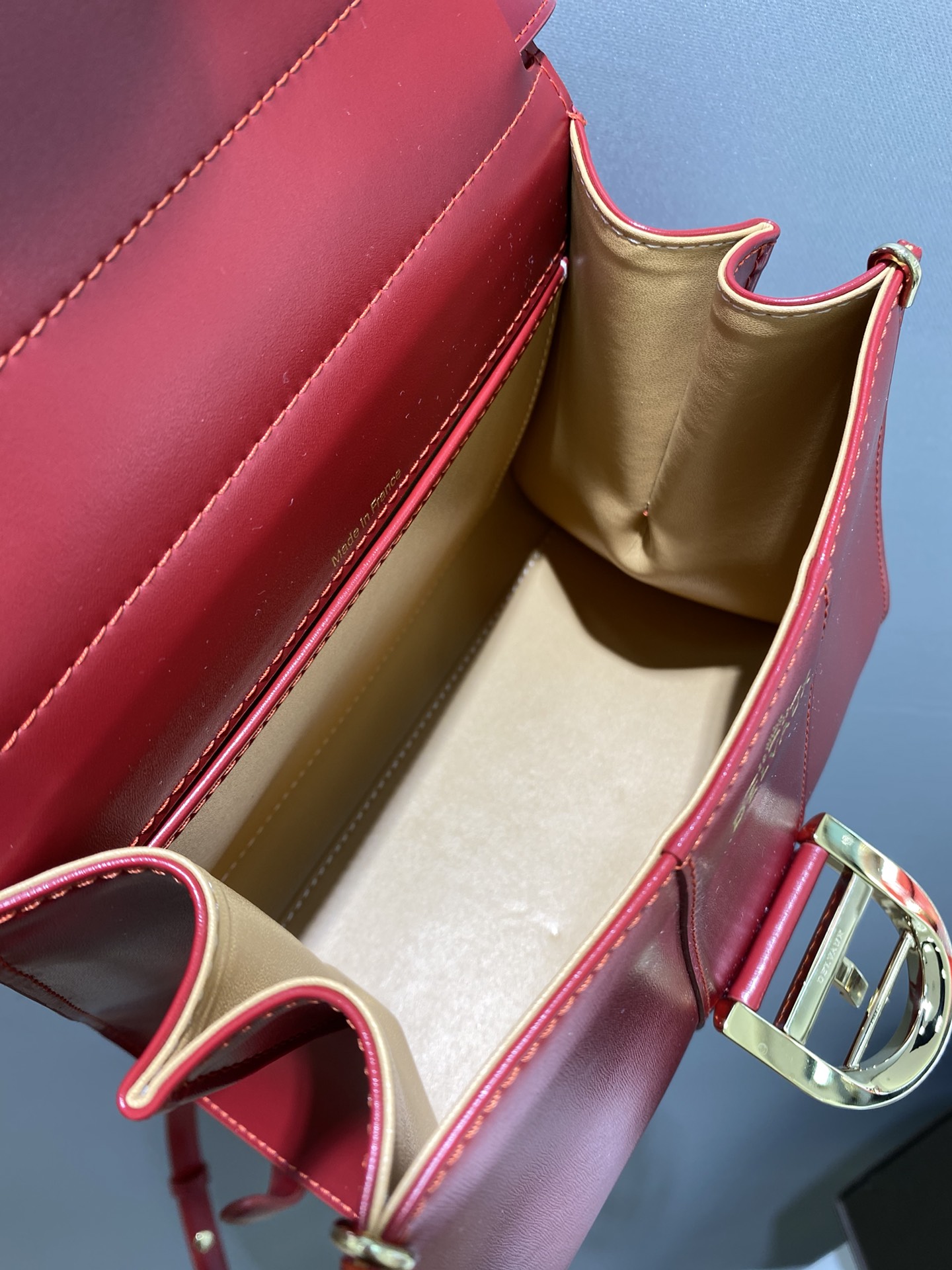 델보 브리앙 박스백 미니